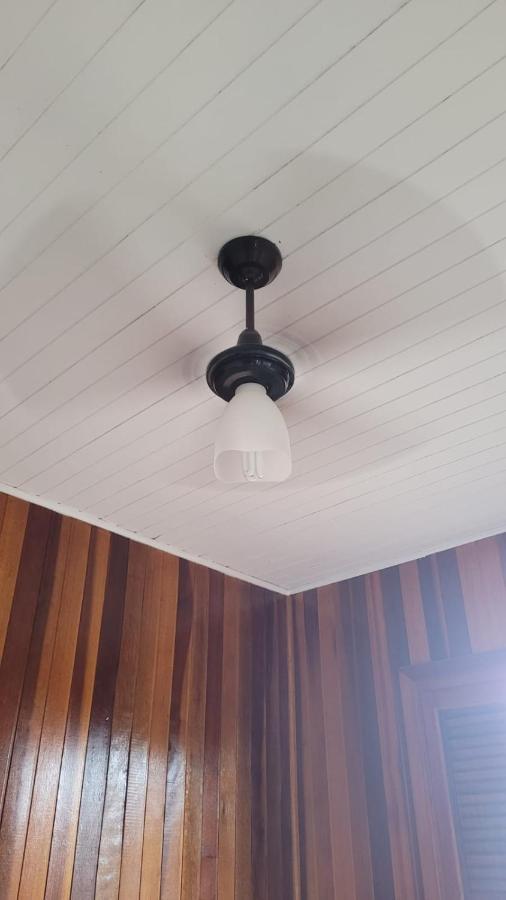 Casa Em Brotas Com Piscina E Churrasqueira מראה חיצוני תמונה